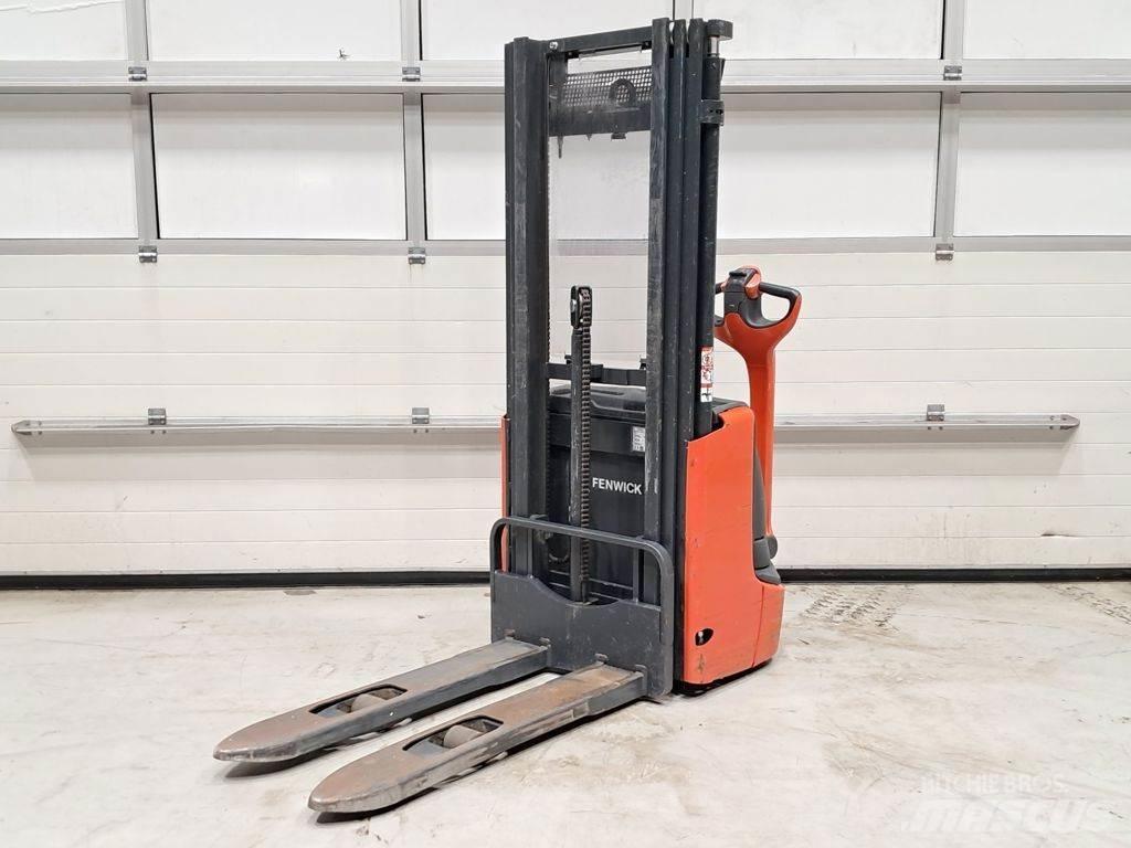 Linde L10 Ručni električni viličar