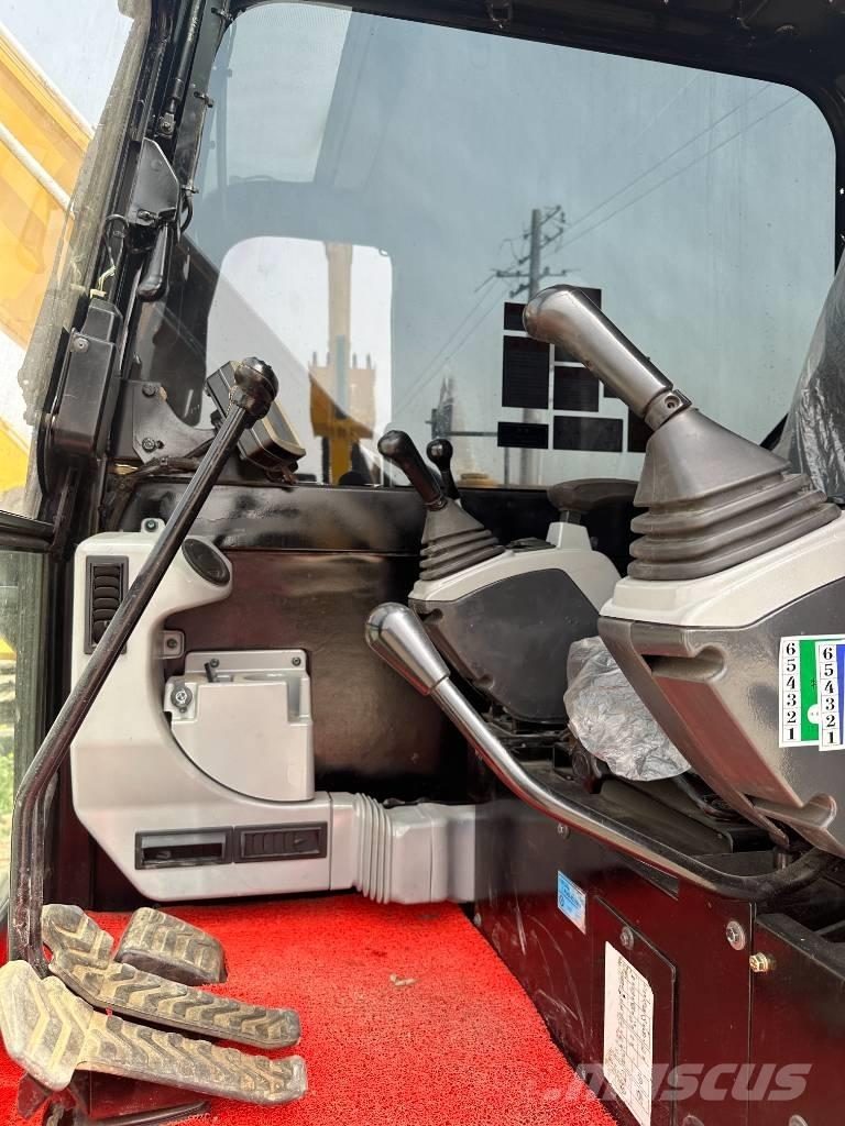 CAT 307E2 Midi bageri 7t – 12t