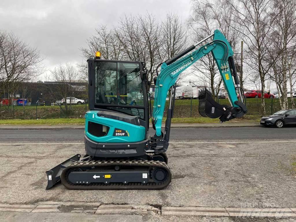 Sunward SWE 25 UF Mini bageri <7t