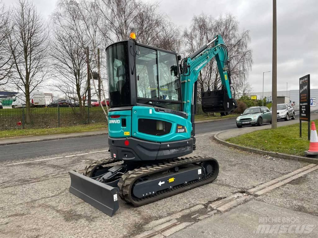 Sunward SWE 25 UF Mini bageri <7t