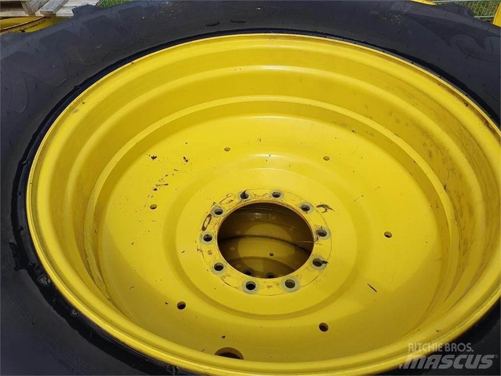 Mitas 650/85R38 x2 Gume, kotači i naplatci