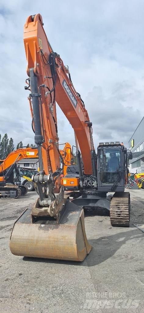 Doosan DX 225 LC-7 Bageri gusjeničari