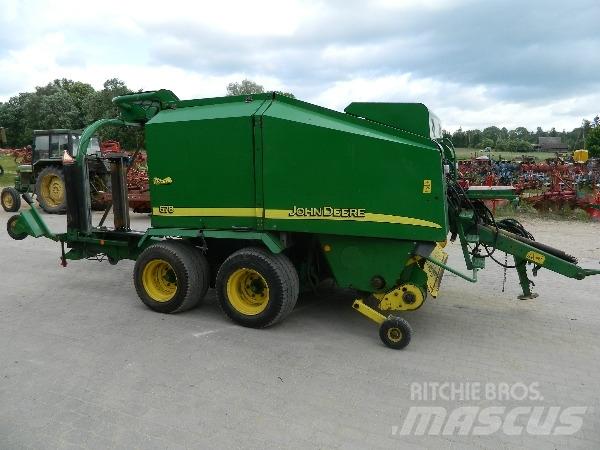 John Deere 678 Rolo balirke