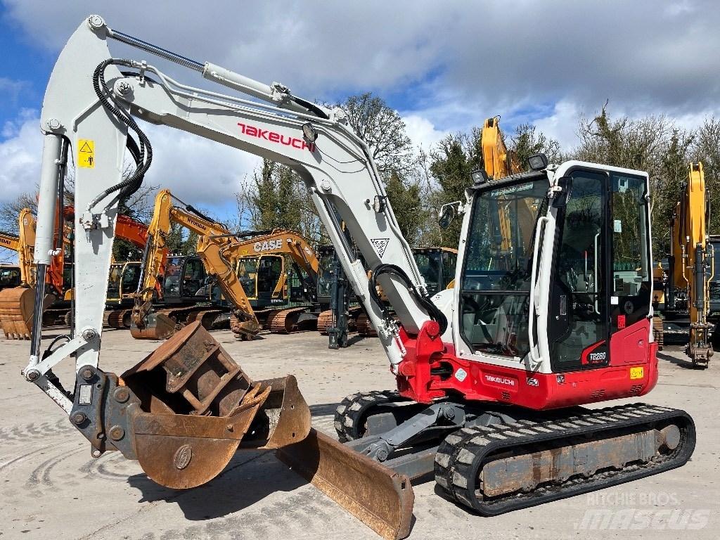 Takeuchi TB260 Mini bageri <7t