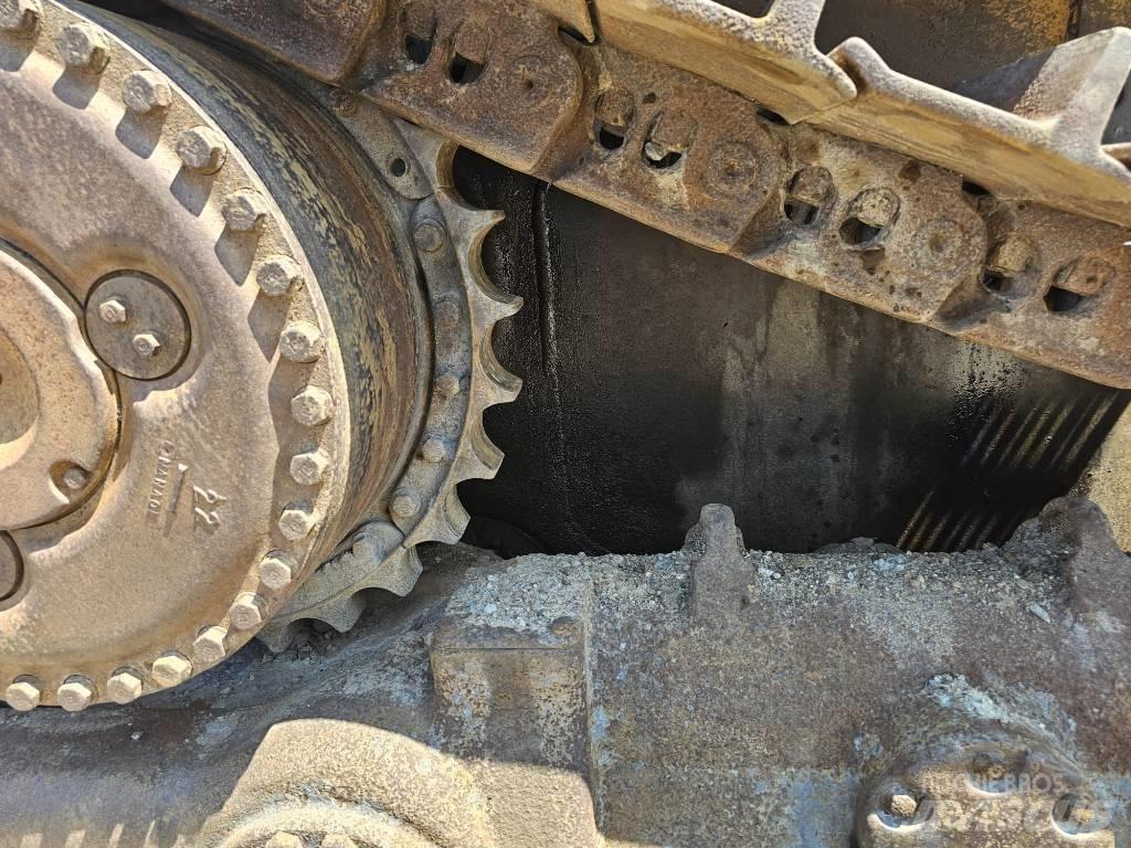 CAT D8L Buldožeri gusjeničari