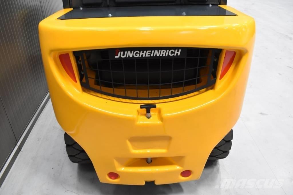 Jungheinrich DFG 435 Dizelski viličari