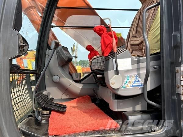 Hitachi zx240 Bageri gusjeničari