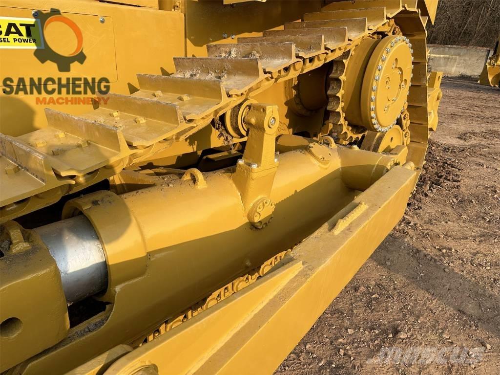 CAT D 7 R Buldožeri gusjeničari