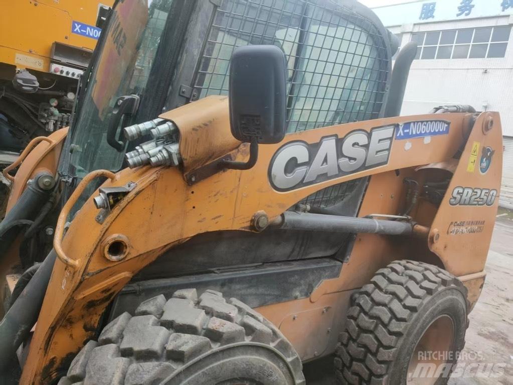 CASE SR 250 Skid steer mini utovarivači