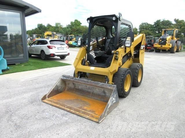 CAT 226 D Skid steer mini utovarivači