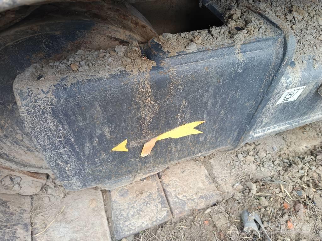 Volvo EC 210 B Bageri gusjeničari