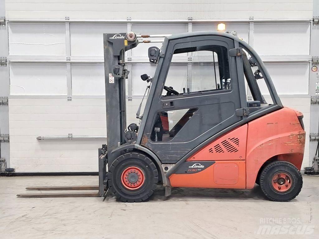 Linde H30D-02 Dizelski viličari