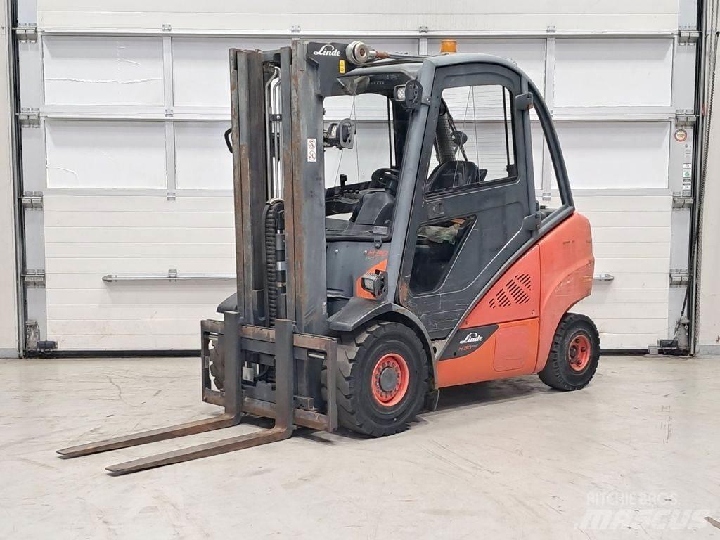 Linde H30D-02 Dizelski viličari