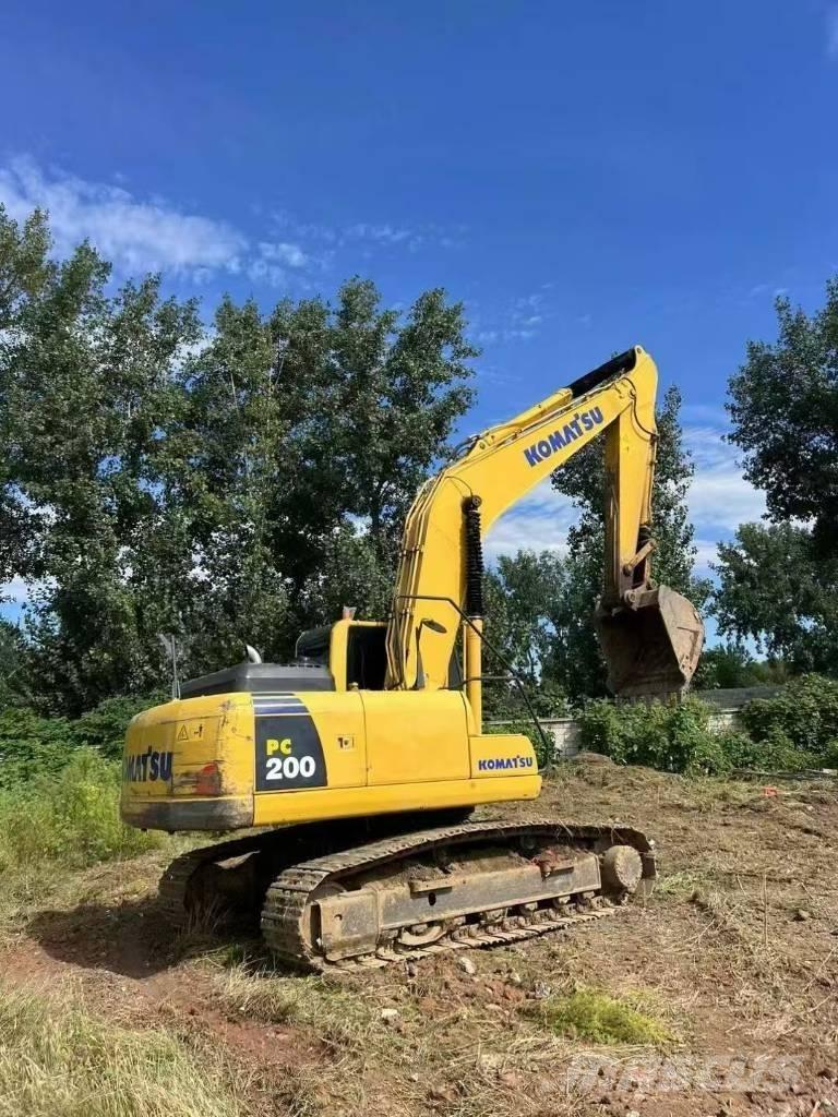 Komatsu PC 200 Bageri gusjeničari