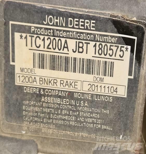 John Deere 1200 A Grablje za popravljanje pijesaka