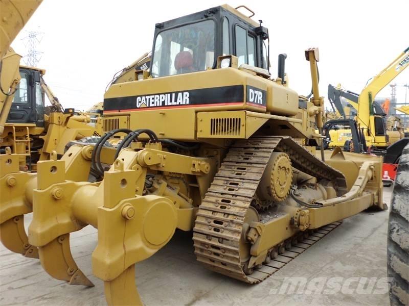 CAT D 7 R Buldožeri gusjeničari