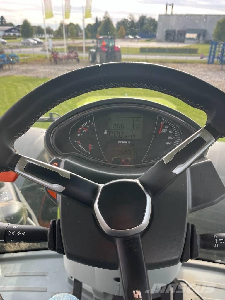 CLAAS Axion 960 Traktori