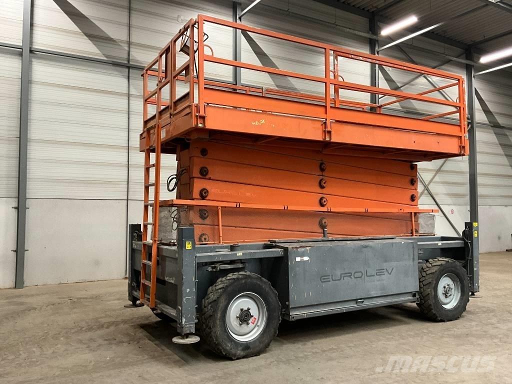 JLG 245-25 Škaraste platforme