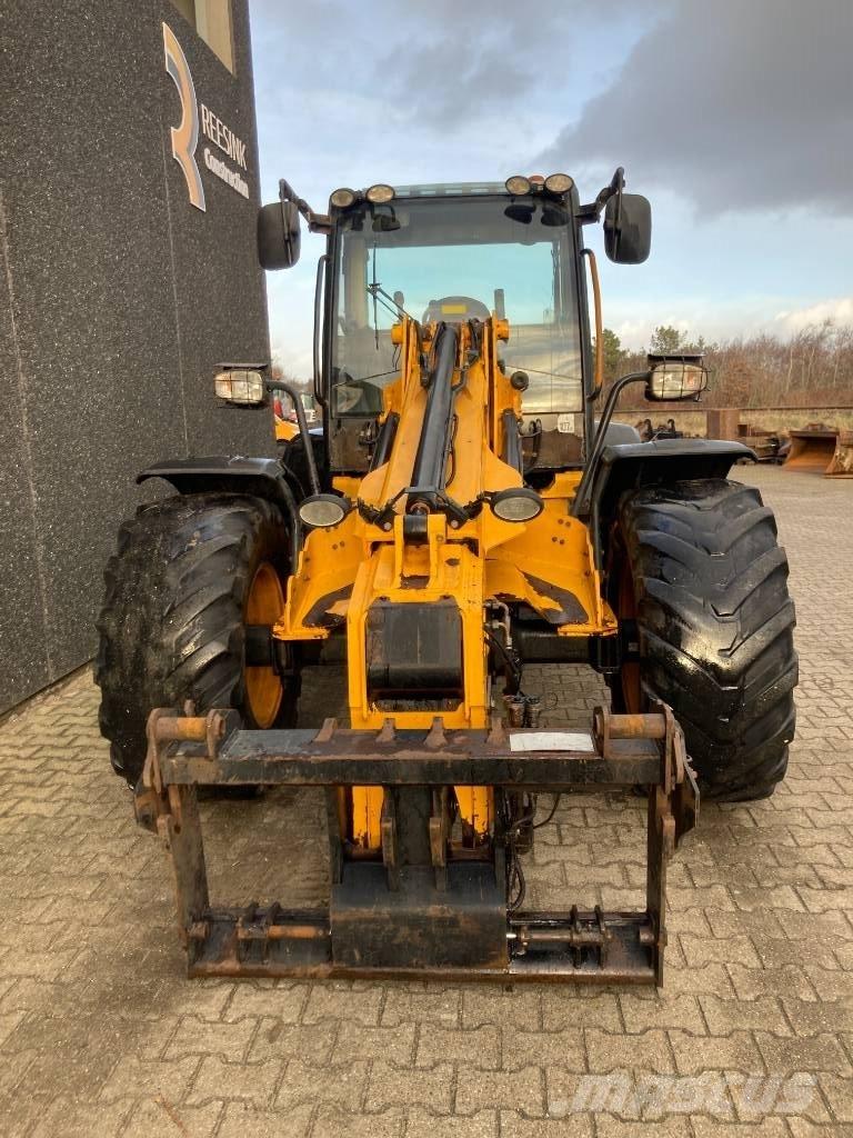 JCB TM 310 S Poljoprivredni teleskopski utovarivači