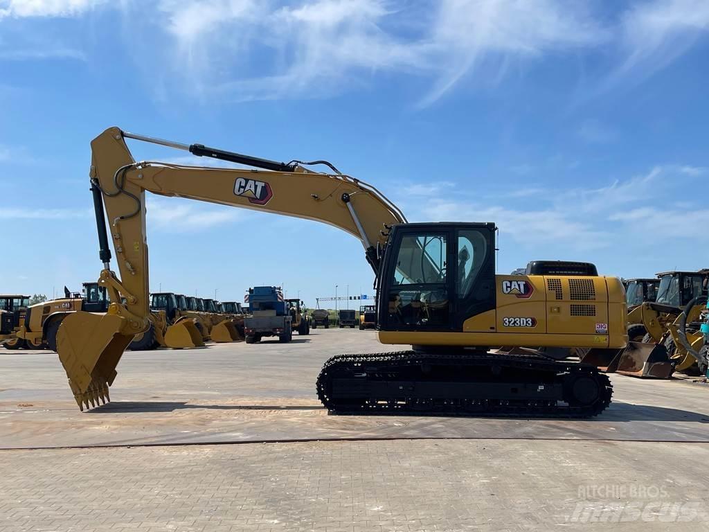 CAT 323D3 Bageri gusjeničari
