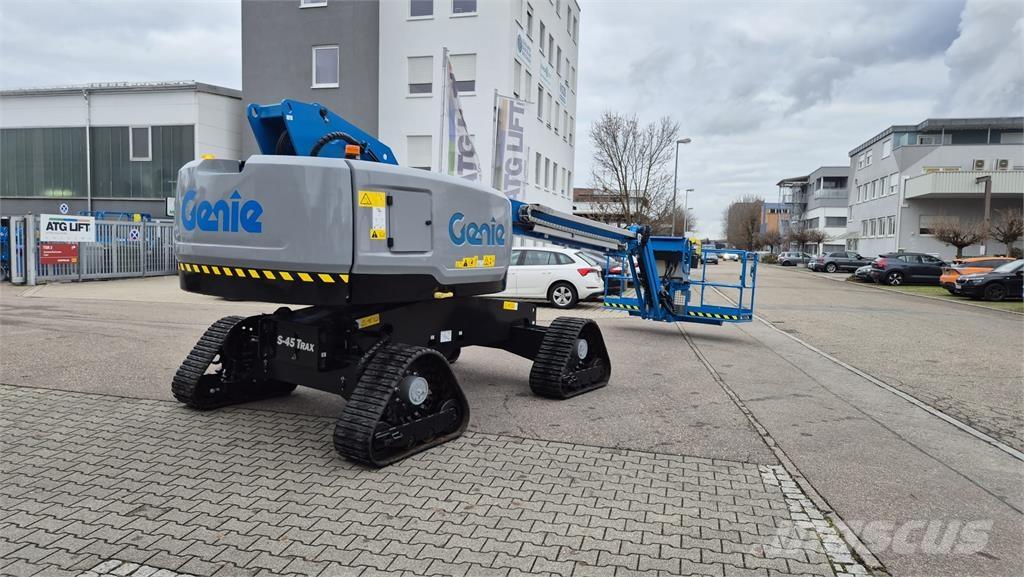 Genie S-45 TraX Zglobne podizne platforme