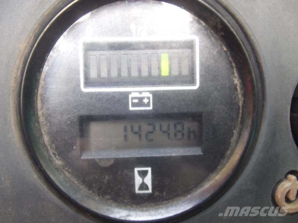 Linde L 12 V-2336 Samopogonski ručni viličari