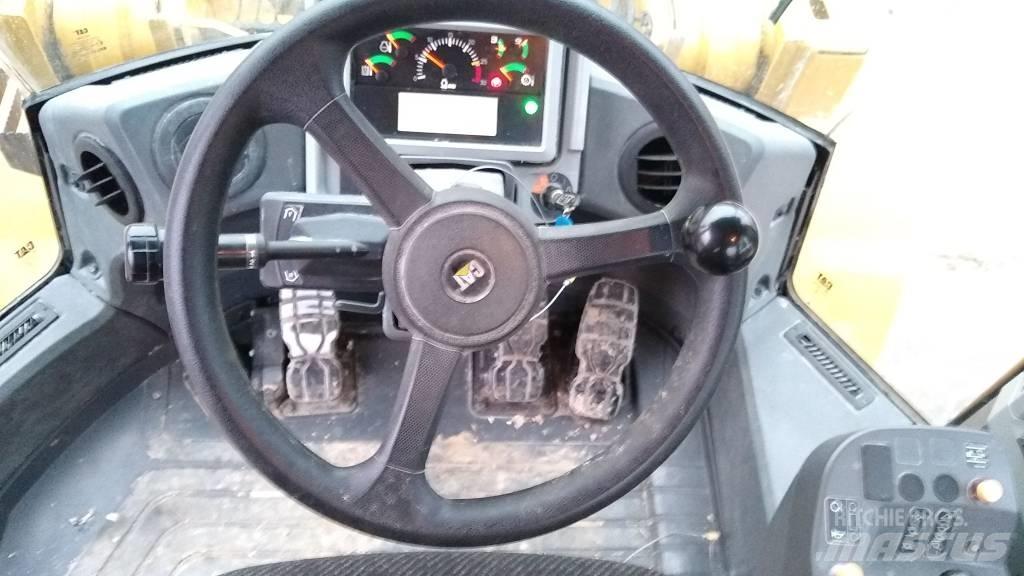 CAT 950M Utovarivači na kotačima