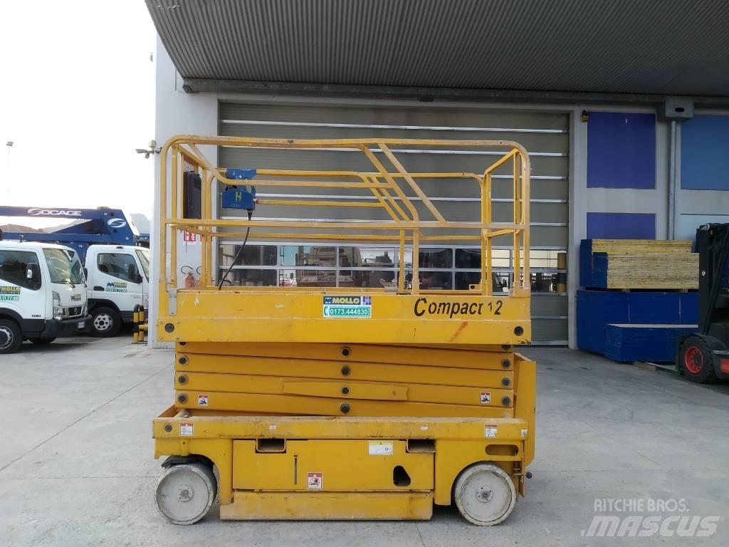 Haulotte Compact 12 Škaraste platforme