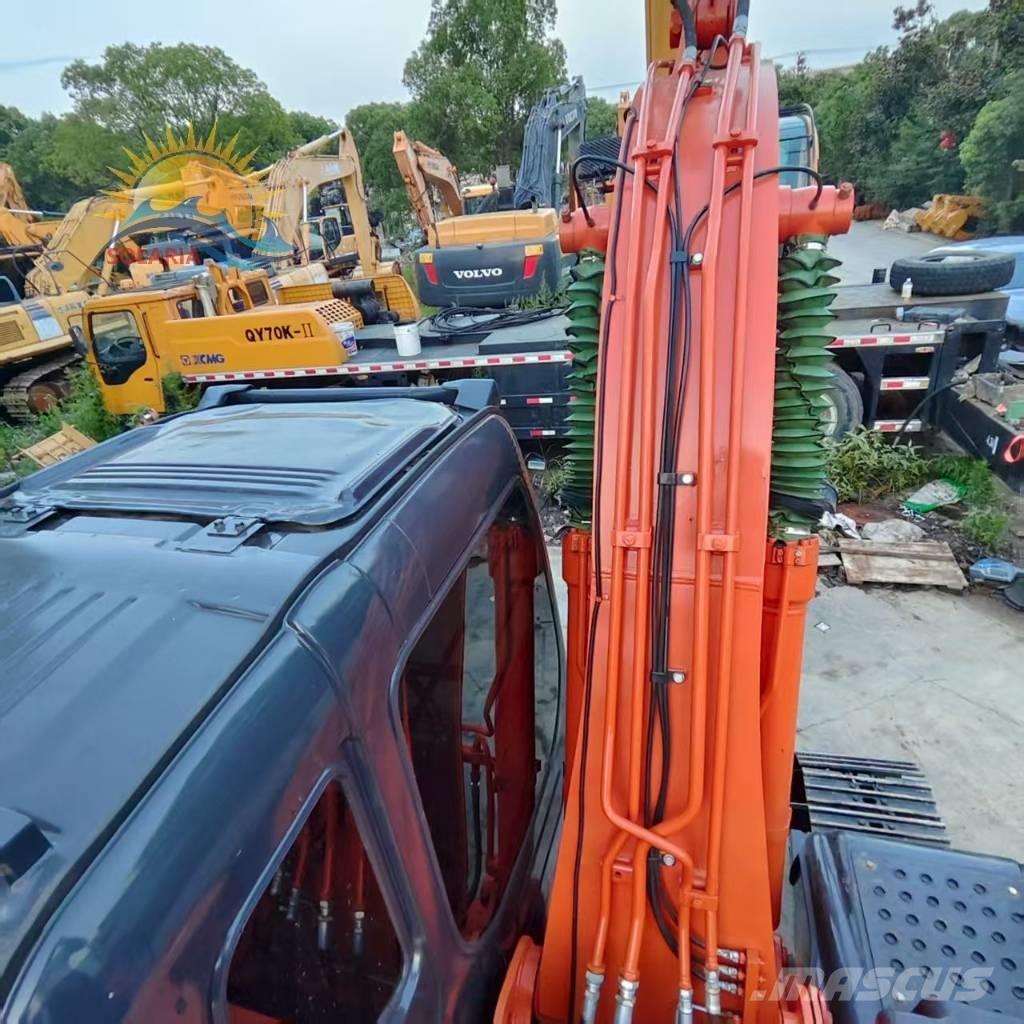 Hitachi ZX 120 Bageri gusjeničari