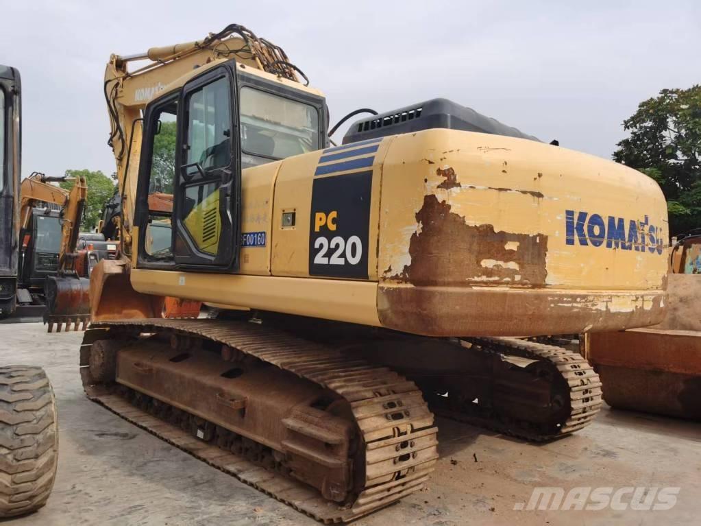 Komatsu PC 220-7 Bageri gusjeničari