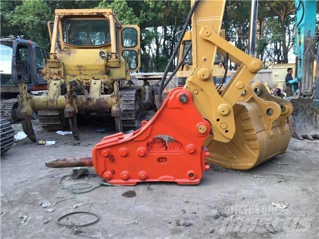CAT 325 C Bageri gusjeničari