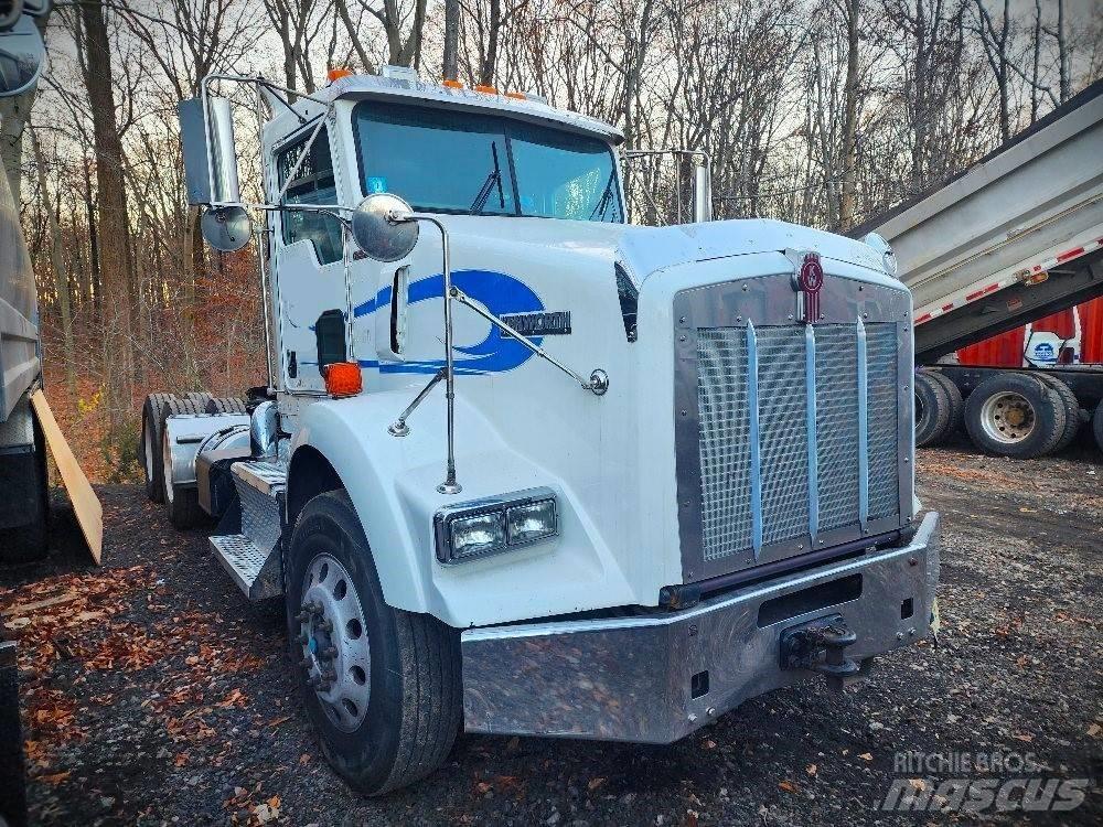 Kenworth T 800 B Traktorske jedinice