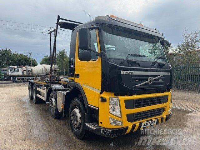 Volvo FM 380 Rol kiper kamioni s kukama za dizanje