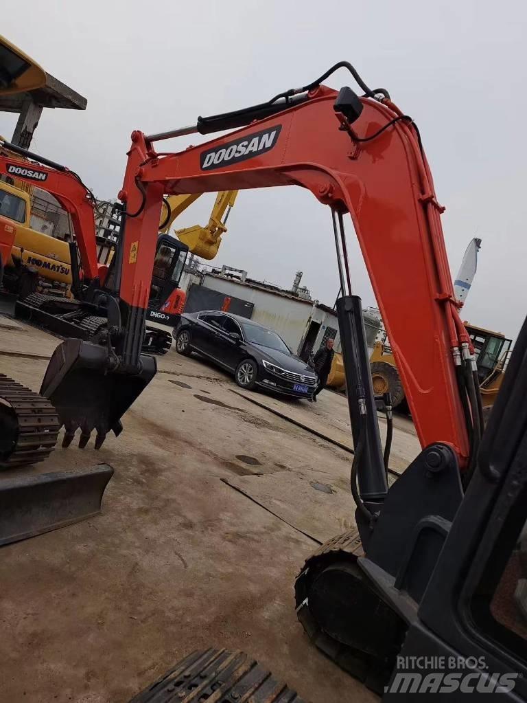Doosan DH 60-7 Mini bageri <7t