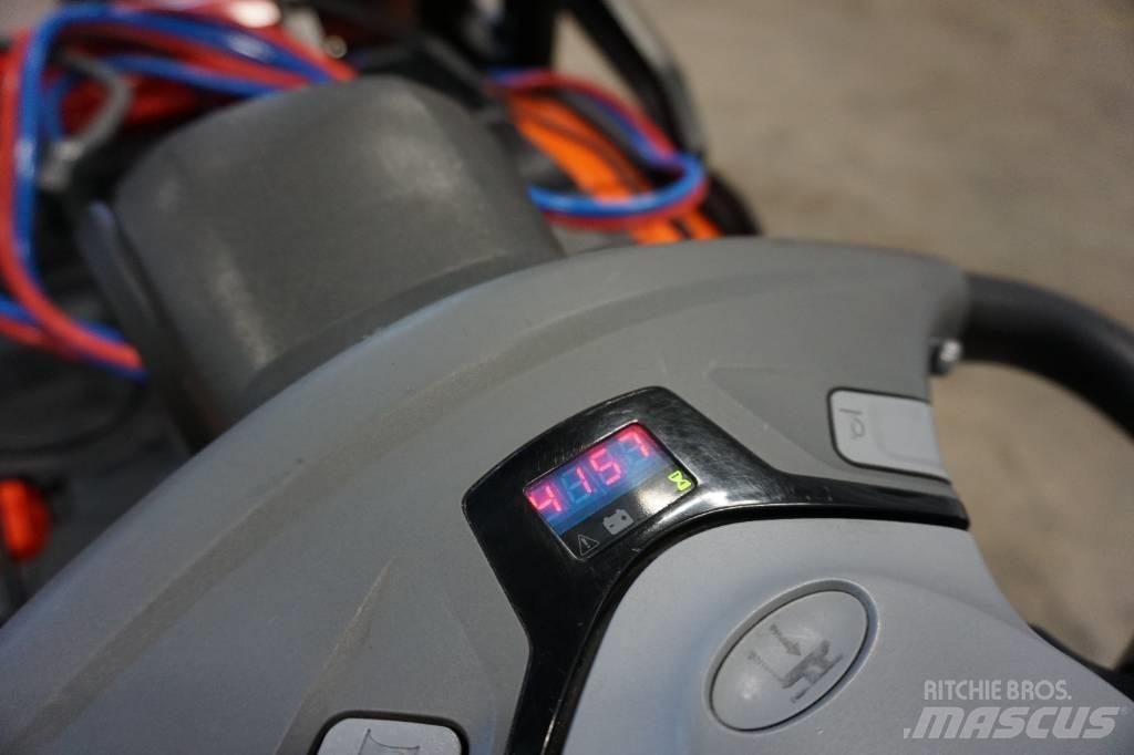 Toyota SPE120L Ručni električni viličar