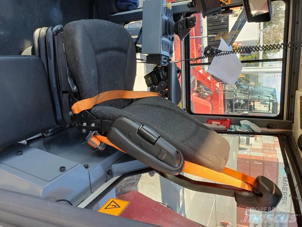 Kalmar DRU450-62S5 Dohvatni viličari