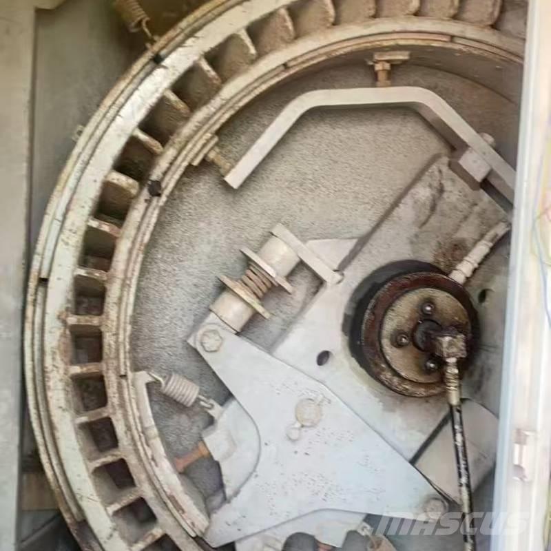 Kobelco 7150 Kranovi sa gusjenicama