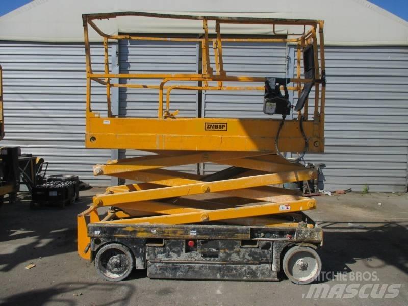 Haulotte Compact 8 Škaraste platforme