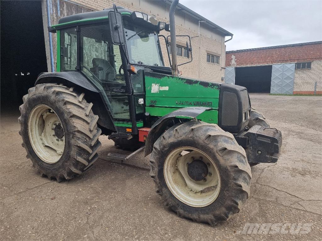 Valtra Valmet 900 Traktori