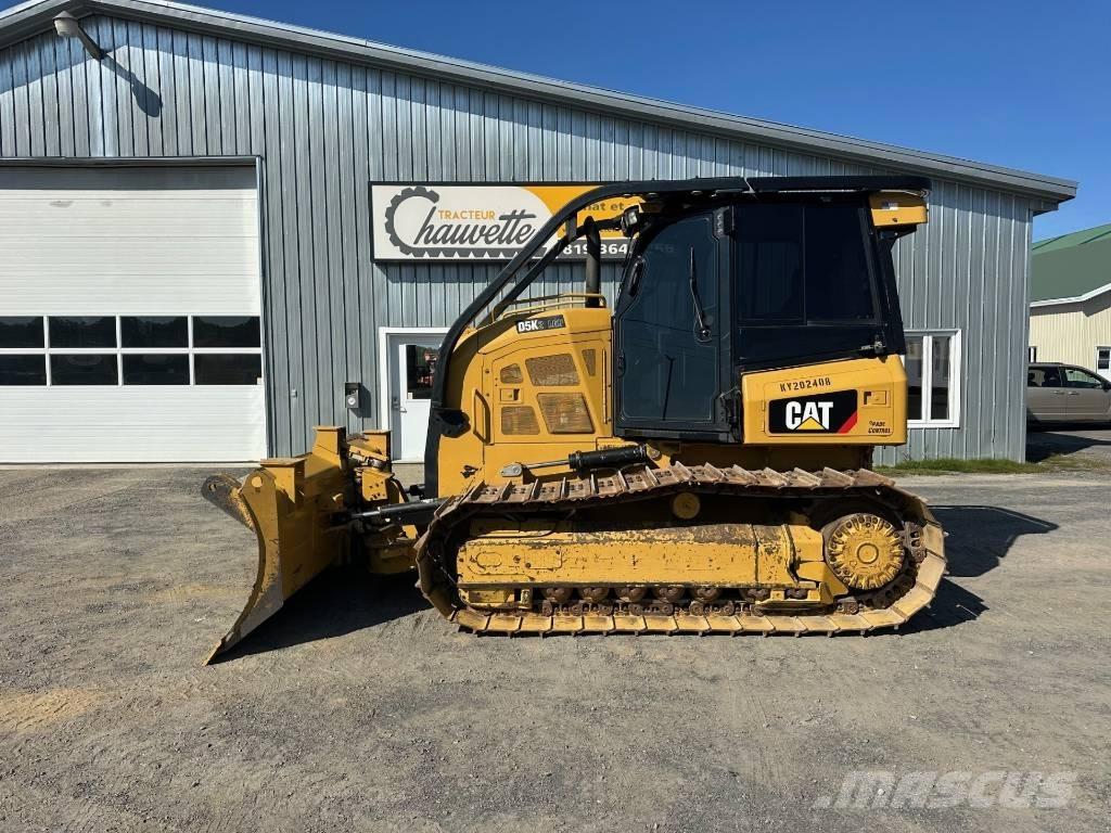 CAT D 5 K 2 LGP Buldožeri gusjeničari
