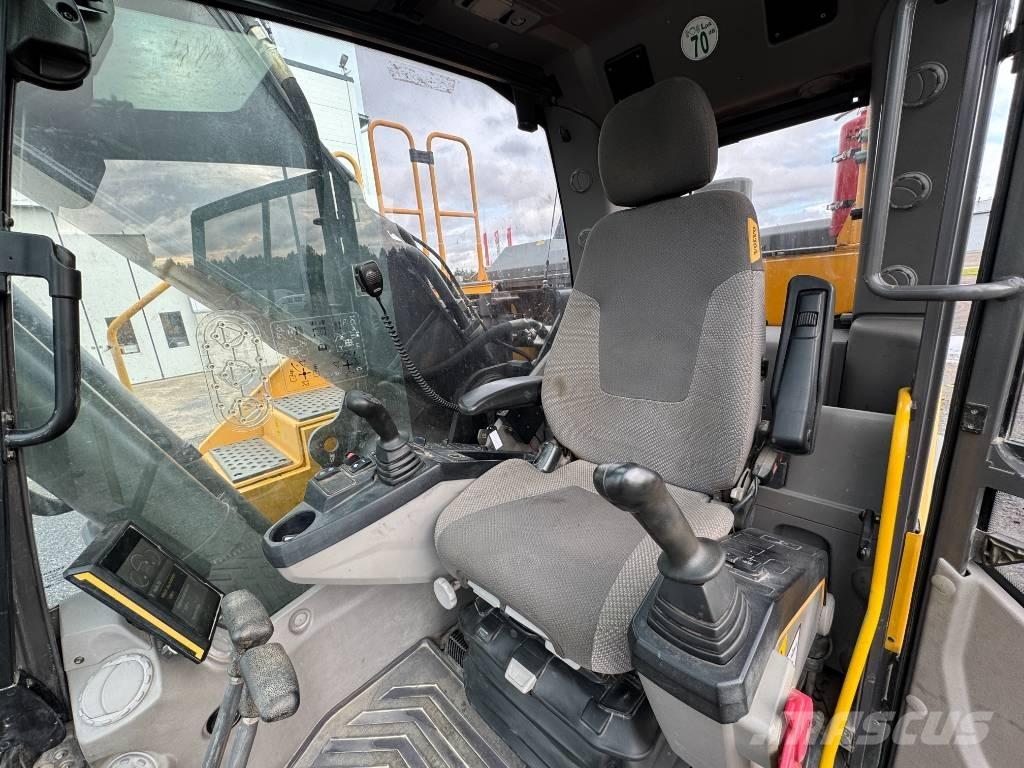 Volvo EC 300 E Bageri gusjeničari