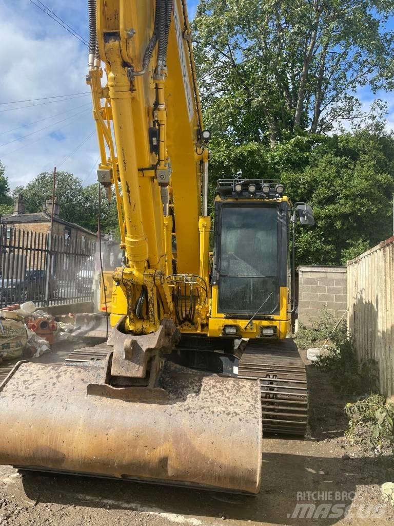 Komatsu PC 138 US Bageri gusjeničari