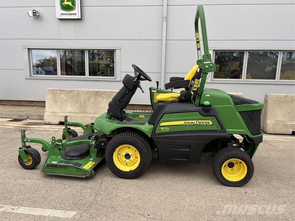 John Deere 1570 Traktorske kosilice