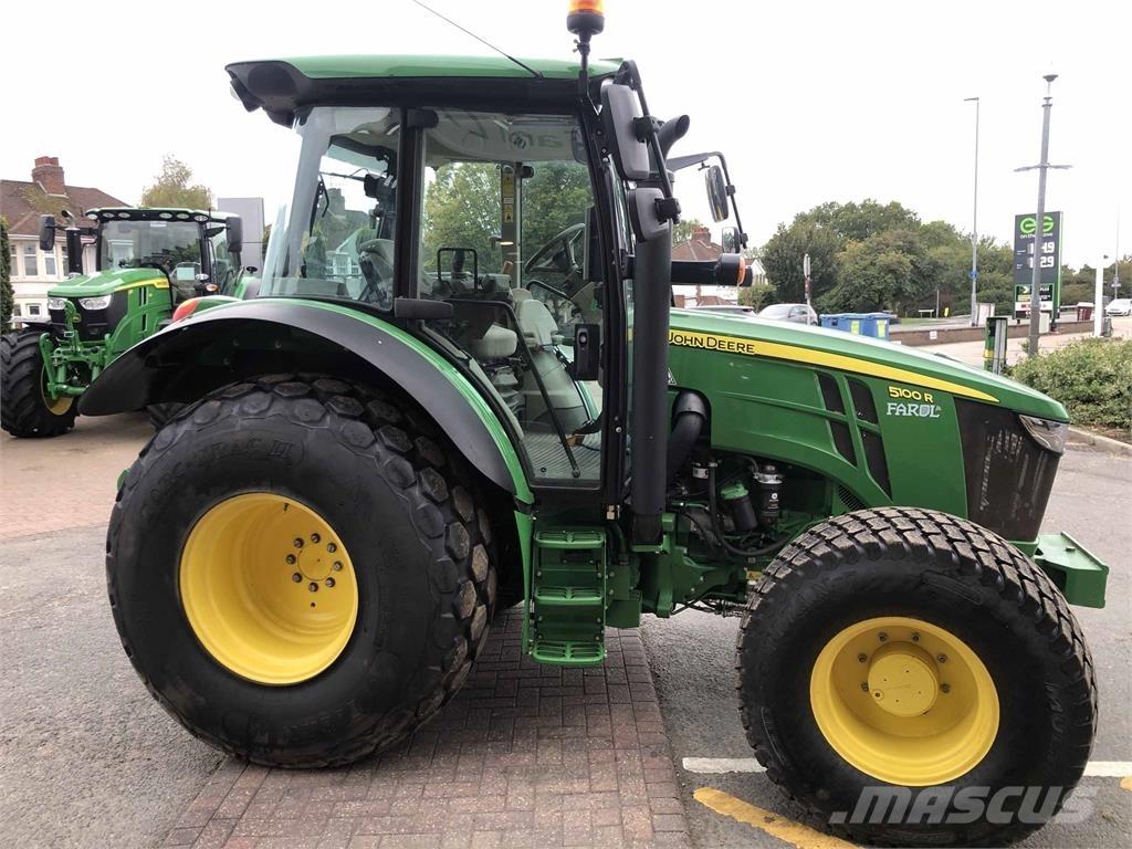 John Deere 5100R Traktori
