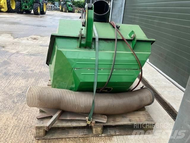 John Deere 580L Ostali komunalni strojevi