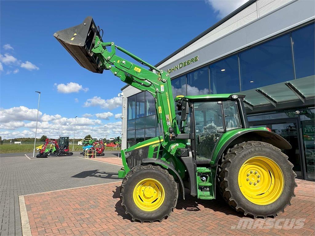 John Deere 6110M Traktori