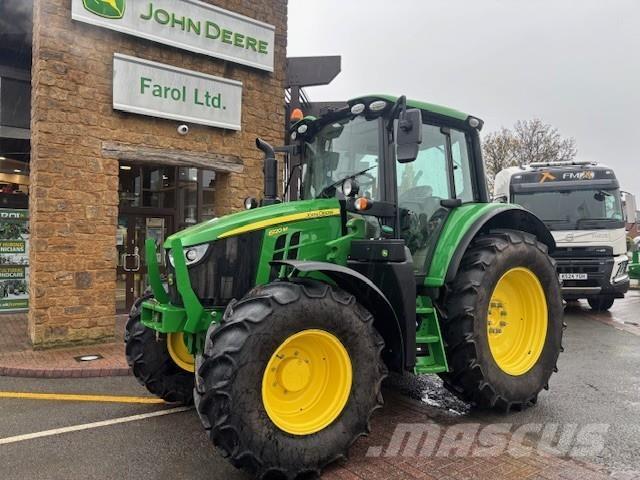 John Deere 6120M Traktori