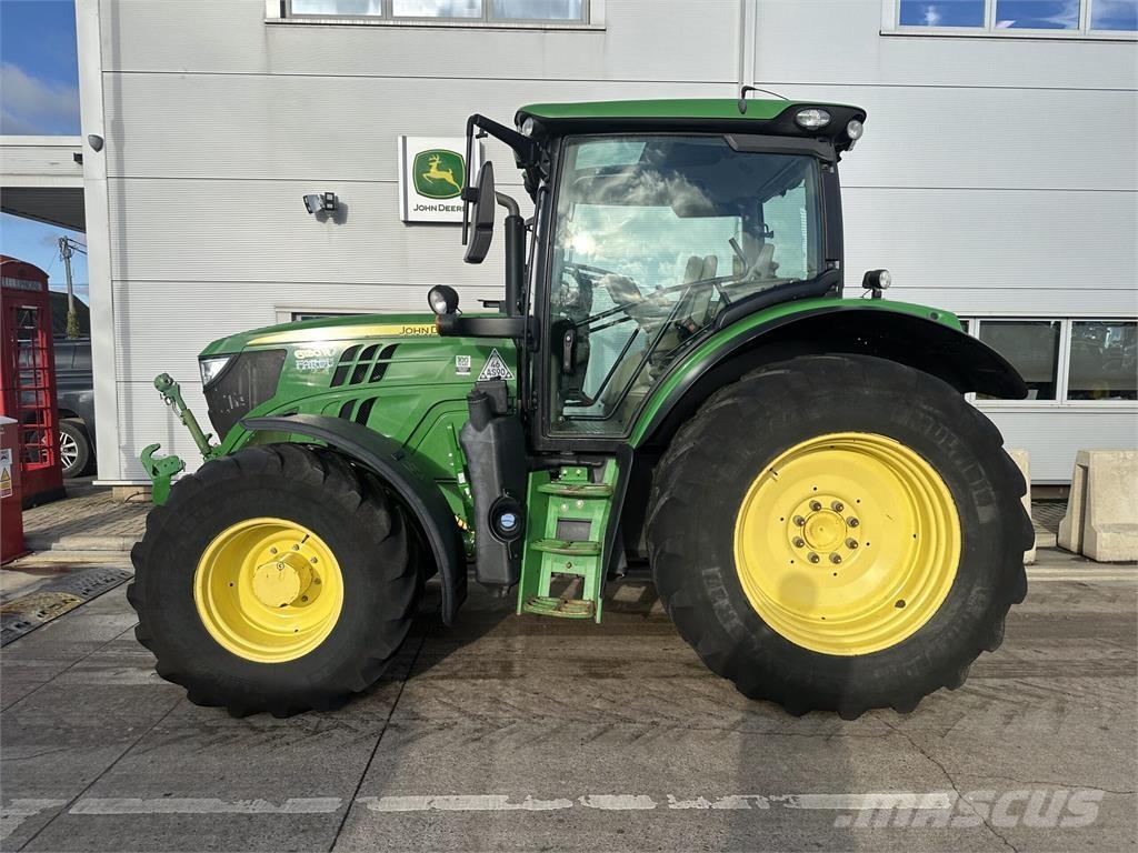 John Deere 6130R Traktori