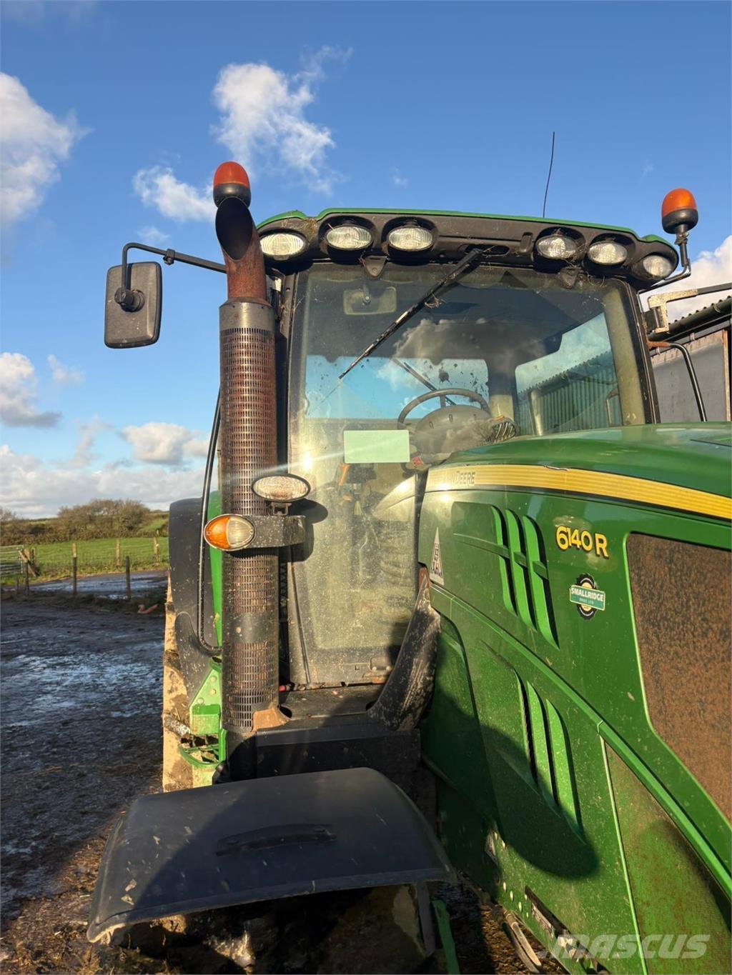 John Deere 6140R Traktori