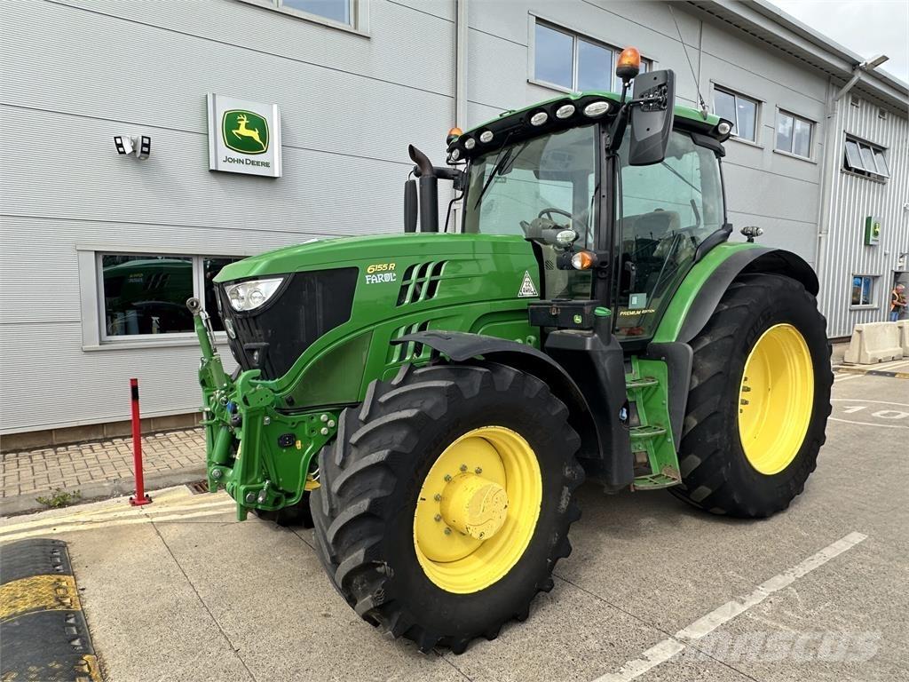 John Deere 6155R Traktori